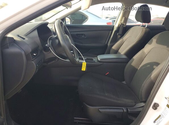 3N1AB8BV5RY288707 2024 NISSAN SENTRA Белый Вид салона спереди