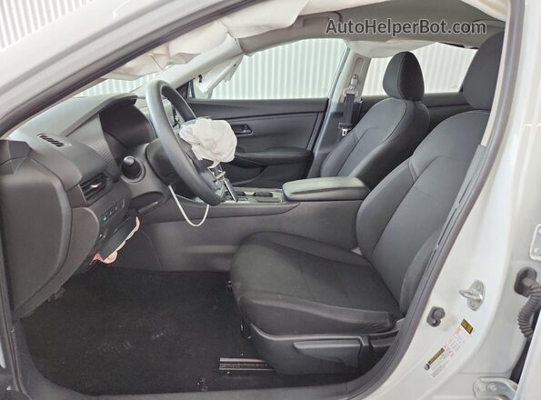3N1AB8BV6RY370266 2024 NISSAN SENTRA White 