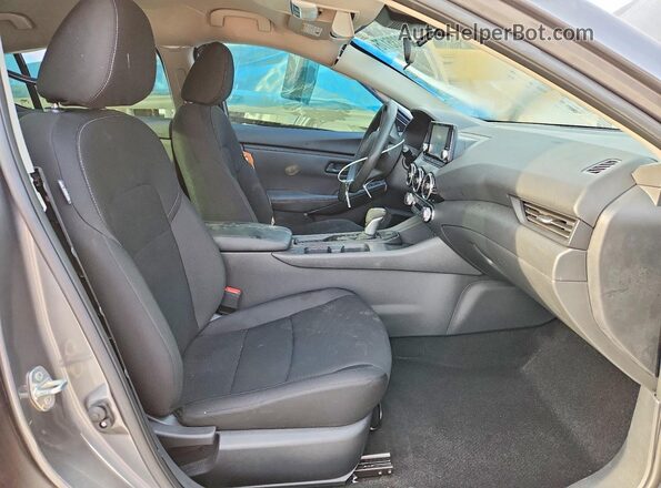 3N1AB8BV6SY254815 2025 NISSAN SENTRA Gray Vista interior delantera