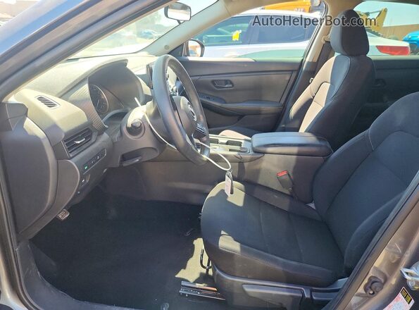 3N1AB8BV7RY292001 2024 NISSAN SENTRA Gray Vista interior delantera