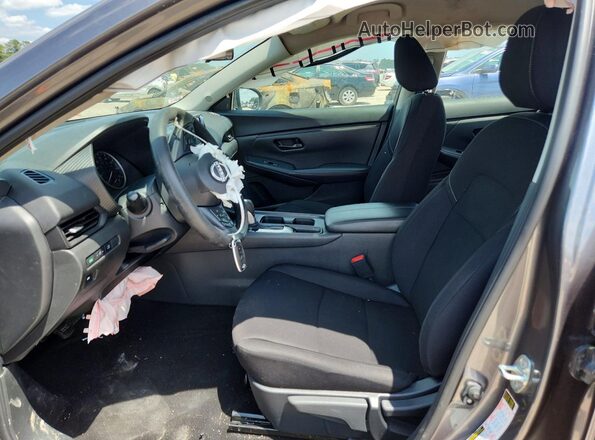 3N1AB8BV7SY231401 2025 NISSAN SENTRA Серый Вид салона спереди