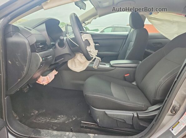 3N1AB8CV0RY217624 2024 NISSAN SENTRA Gray Սալոնի դիմացի տեսք