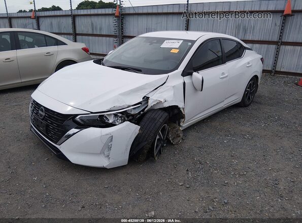 3N1AB8CV0RY230096 2024 NISSAN SENTRA White Vista tres cuartos delantera izquierda