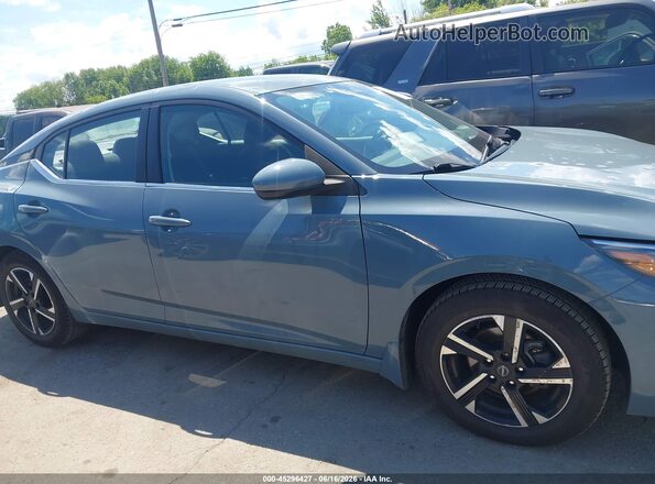 3N1AB8CV0RY363246 2024 NISSAN SENTRA Gray Vista interior trasera