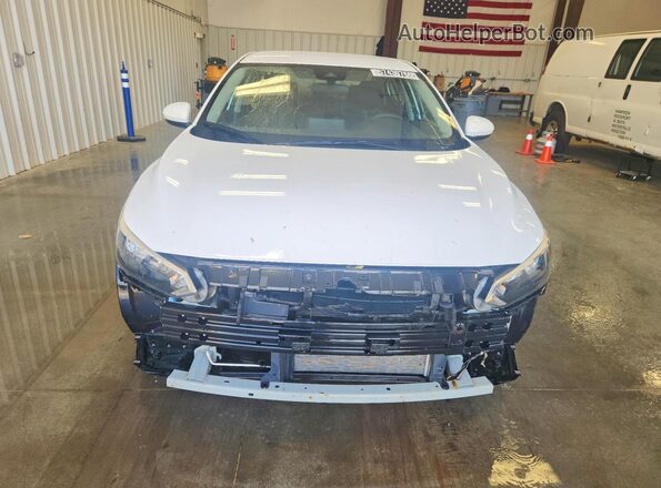 3N1AB8CV0SY246286 2025 NISSAN SENTRA White Front view