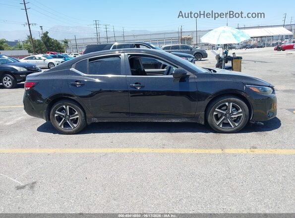 3N1AB8CV0SY267932 2025 NISSAN SENTRA Black Вид задньої частини салону