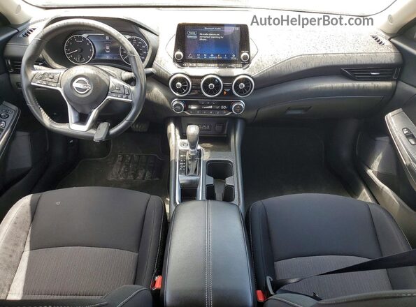 3N1AB8CV0SY290806 2025 NISSAN SENTRA Бордовый Вид панели приборов