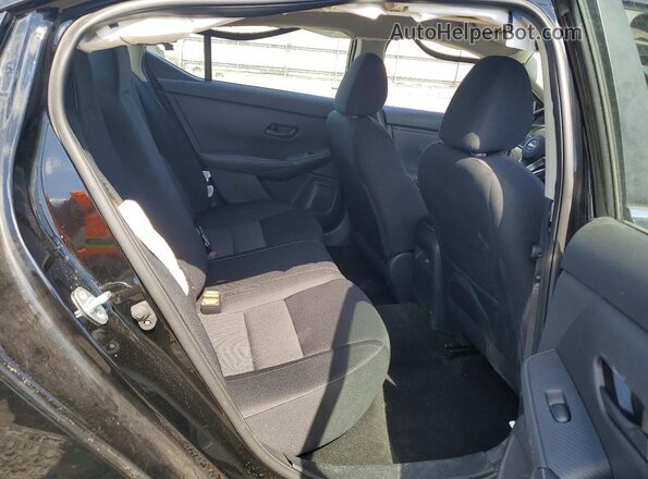 3N1AB8CV1RY209130 2024 NISSAN SENTRA Black Widok tylnych siedzeń