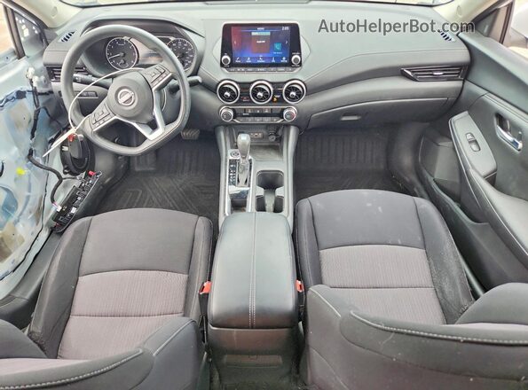 3N1AB8CV1RY211007 2024 NISSAN SENTRA Белый Вид панели приборов