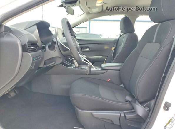 3N1AB8CV1RY290436 2024 NISSAN SENTRA White Vista interior delantera