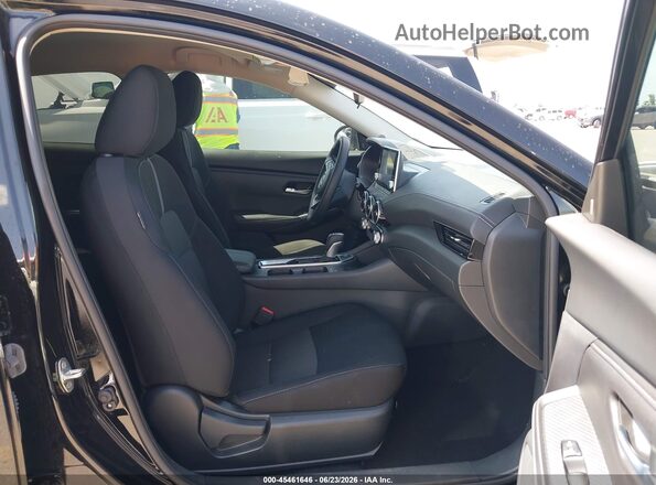 3N1AB8CV1SY202667 2025 NISSAN SENTRA Черный Вид салона спереди