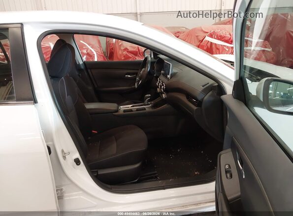 3N1AB8CV2NY246777 2022 NISSAN SENTRA White Вид салону спереду