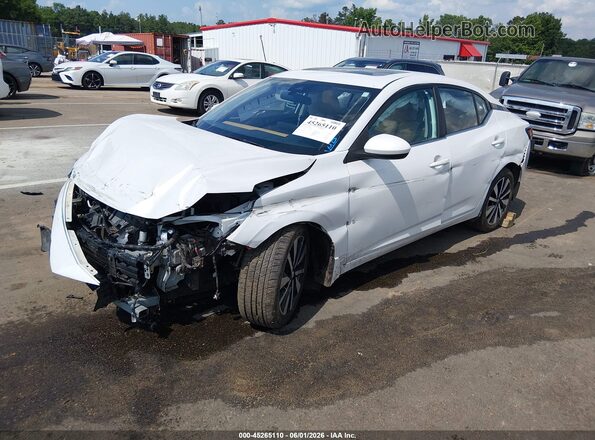 3N1AB8CV2NY256712 2022 NISSAN SENTRA Белый Передняя левая четверть