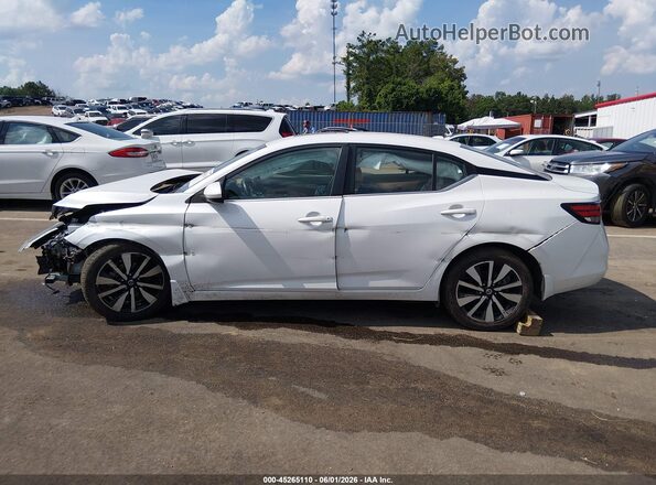 3N1AB8CV2NY256712 2022 NISSAN SENTRA Белый 