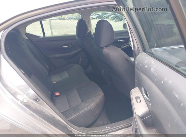 3N1AB8CV2NY268147 2022 NISSAN SENTRA Gray Vista de la etiqueta del VIN