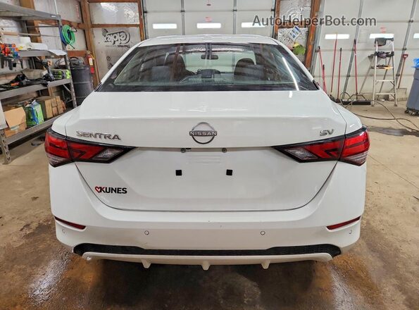 3N1AB8CV2RY289618 2024 NISSAN SENTRA White Вид ззаду