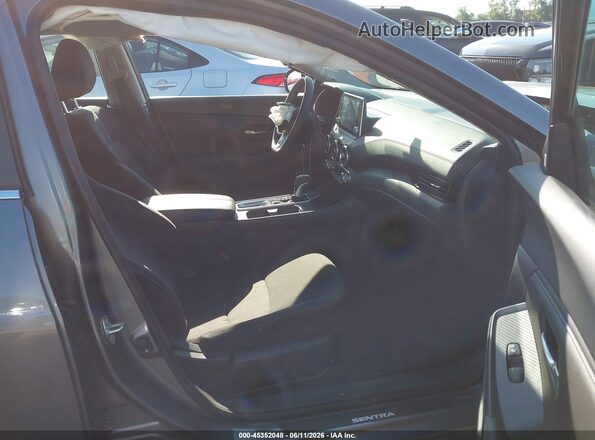 3N1AB8CV2SY370303 2025 NISSAN SENTRA Серый Вид салона спереди