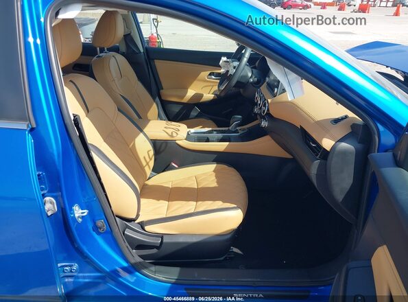3N1AB8CV3SY222046 2025 NISSAN SENTRA Blue Vista interior delantera
