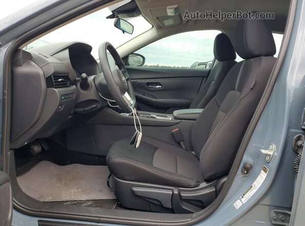3N1AB8CV3SY225075 2025 NISSAN SENTRA Gray Widok wnętrza z przodu