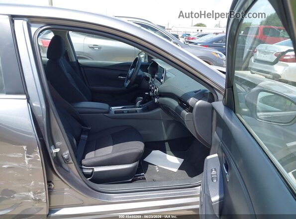 3N1AB8CV3SY389989 2025 NISSAN SENTRA Gray Vista interior delantera