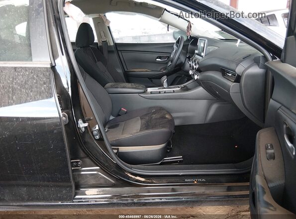 3N1AB8CV3SY404670 2025 NISSAN SENTRA Black Սալոնի դիմացի տեսք