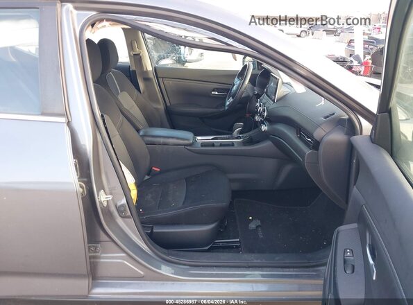 3N1AB8CV4LY302523 2020 NISSAN SENTRA Gray Front interior view