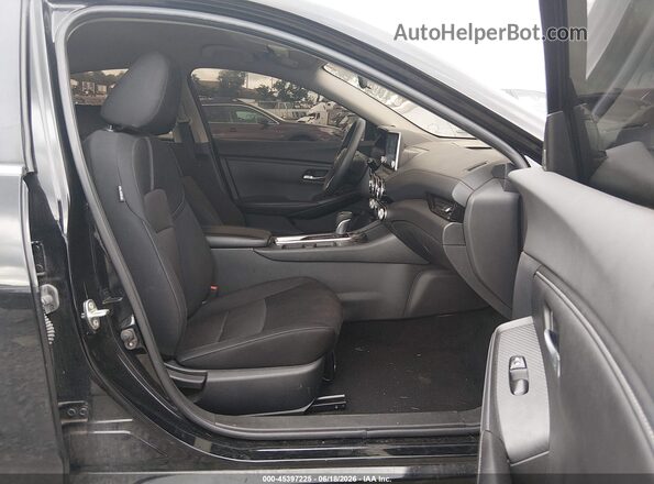 3N1AB8CV4PY250669 2023 NISSAN SENTRA Black Вид салону спереду