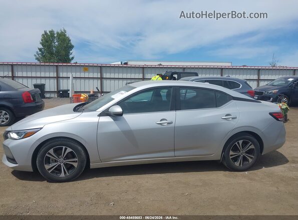 3N1AB8CV4PY263714 2023 NISSAN SENTRA Silver Widok wnętrza 360 stopni