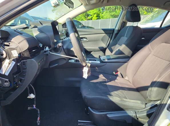 3N1AB8CV4PY279556 2023 NISSAN SENTRA Silver 