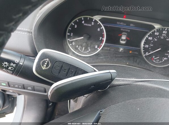 3N1AB8CV4SY202971 2025 NISSAN SENTRA Light Blue Вид панели приборов