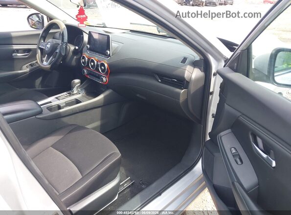 3N1AB8CV5PY248901 2023 NISSAN SENTRA Silver Вид салону спереду