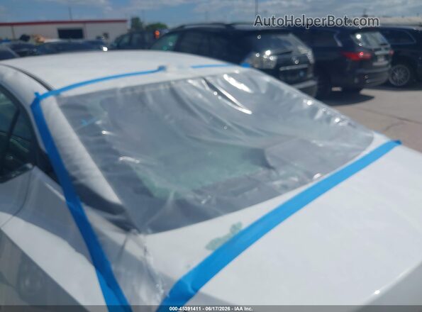 3N1AB8CV5RY263627 2024 NISSAN SENTRA Белый Вид спереди