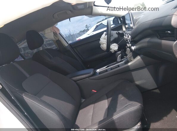 3N1AB8CV5RY360875 2024 NISSAN SENTRA White Widok wnętrza z przodu