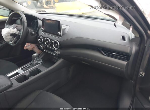 3N1AB8CV5SY260846 2025 NISSAN SENTRA Gray Vista interior delantera