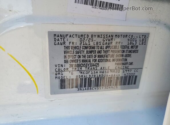 3N1AB8CV5SY304425 2025 NISSAN SENTRA White Vista del compartimento del motor