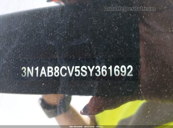 3N1AB8CV5SY361692 2025 NISSAN SENTRA Black Engine compartment view