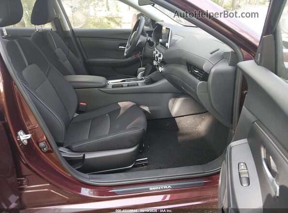 3N1AB8CV5SY408168 2025 NISSAN SENTRA Бордовый Вид салона спереди