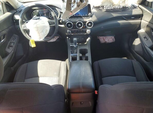 3N1AB8CV6NY243526 2022 NISSAN SENTRA Silver Widok deski rozdzielczej