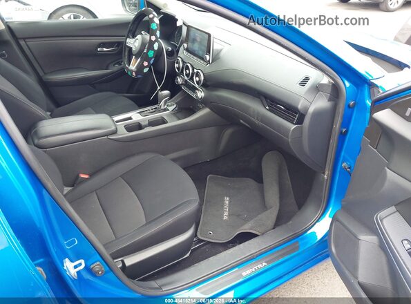 3N1AB8CV6PY228902 2023 NISSAN SENTRA Blue Front interior view