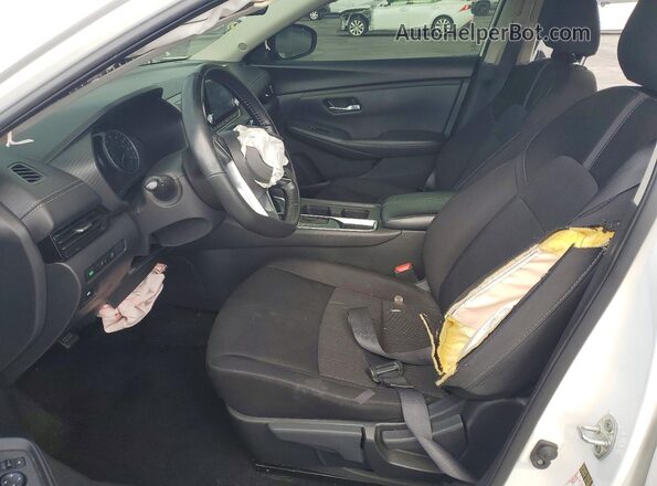 3N1AB8CV6PY275590 2023 NISSAN SENTRA White წინა სალონის ხედი