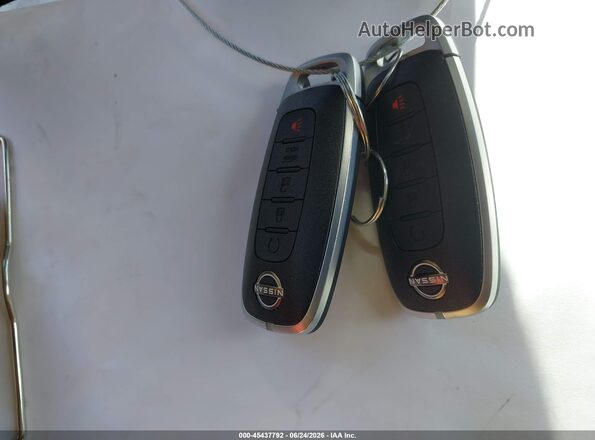 3N1AB8CV6SY418868 2025 NISSAN SENTRA Gray Vista del salpicadero