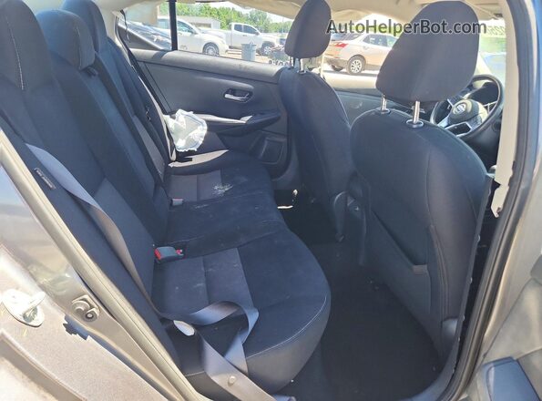 3N1AB8CV7MY331872 2021 NISSAN SENTRA Silver Rear seats view