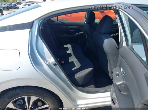 3N1AB8CV8MY293133 2021 NISSAN SENTRA Silver VIN sticker view