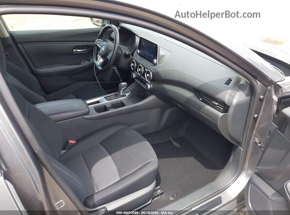 3N1AB8CV8NY306481 2022 NISSAN SENTRA Gray Vista interior delantera