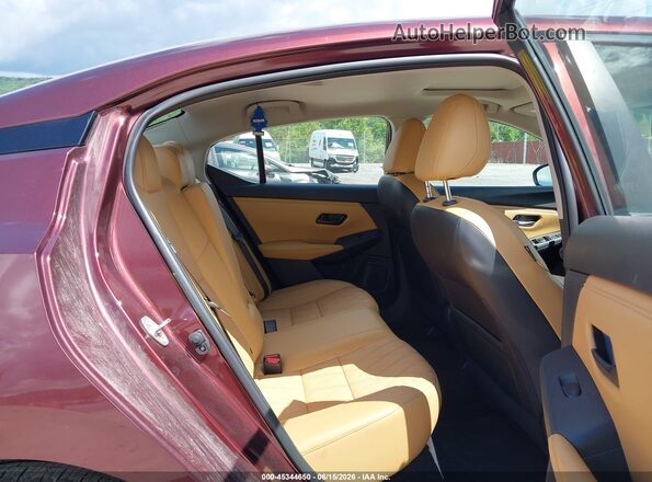 3N1AB8CV8RY388976 2024 NISSAN SENTRA Red VIN կոդի պիտակի տեսք