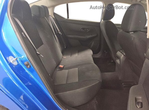 3N1AB8CV8SY293713 2025 NISSAN SENTRA Blue Vista de los asientos traseros