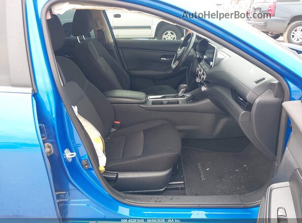 3N1AB8CV9MY298762 2021 NISSAN SENTRA Синий Вид салона спереди