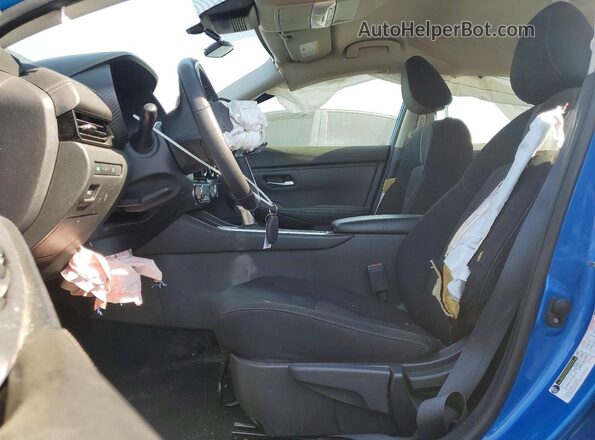 3N1AB8CV9PY245872 2023 NISSAN SENTRA Blue Vista interior delantera