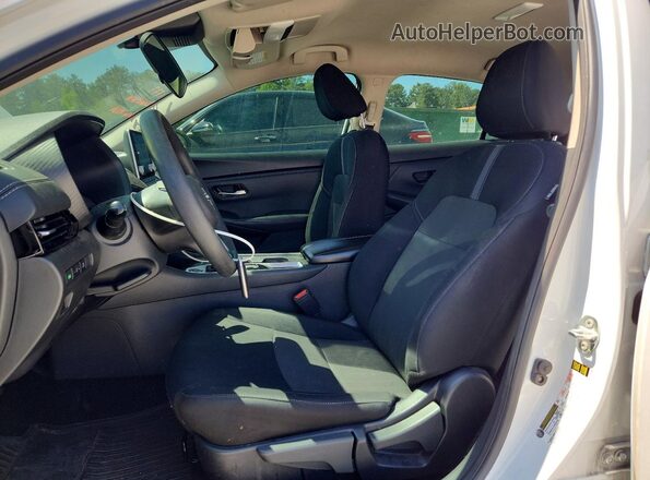 3N1AB8CV9RY382474 2024 NISSAN SENTRA White Front interior view