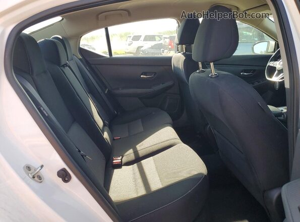3N1AB8CVXMY296390 2021 NISSAN SENTRA White Widok tylnych siedzeń